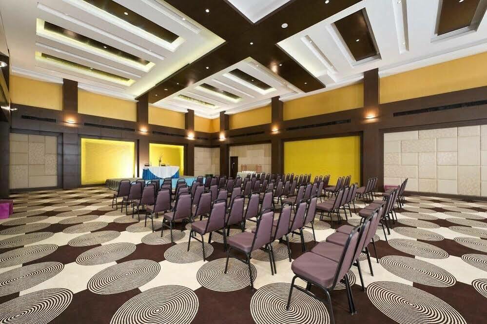 Aloft Coimbatore Singanallur Exterior photo